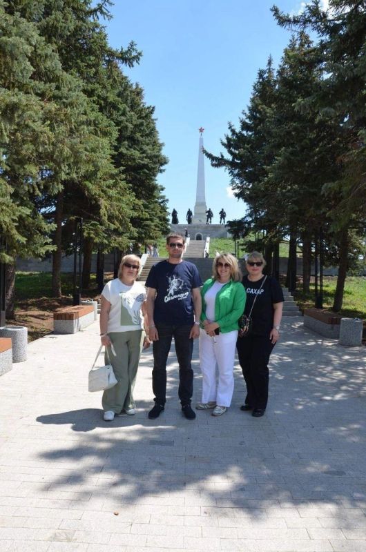 Андрей Рубанцов: Преподаватели Ровеньковского технико-экономического колледжа посетили мемориальный комплекс "Острая Могила"