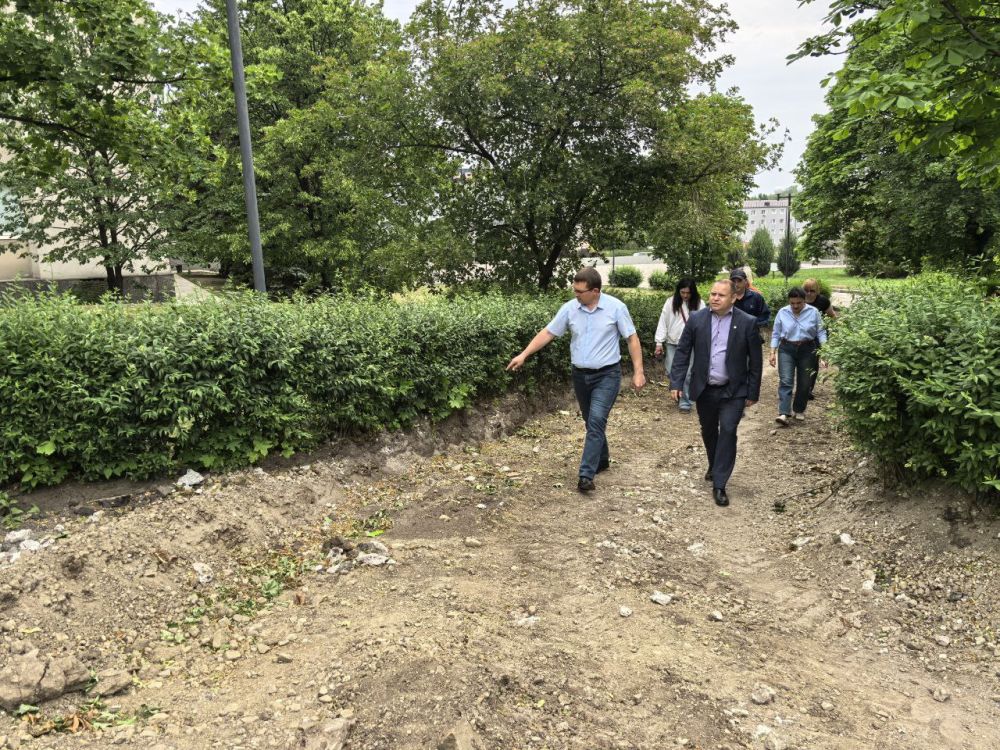 Формирование комфортной городской среды: в текущем году в Брянке появятся 5 современных общественных пространств