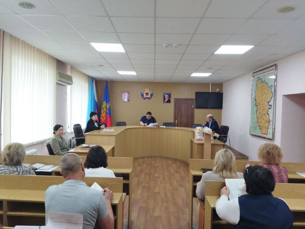 Андрей Рубанцов: Рабочий день начал с совещания с заместителями и начальниками структурных подразделений Администрации городского округа