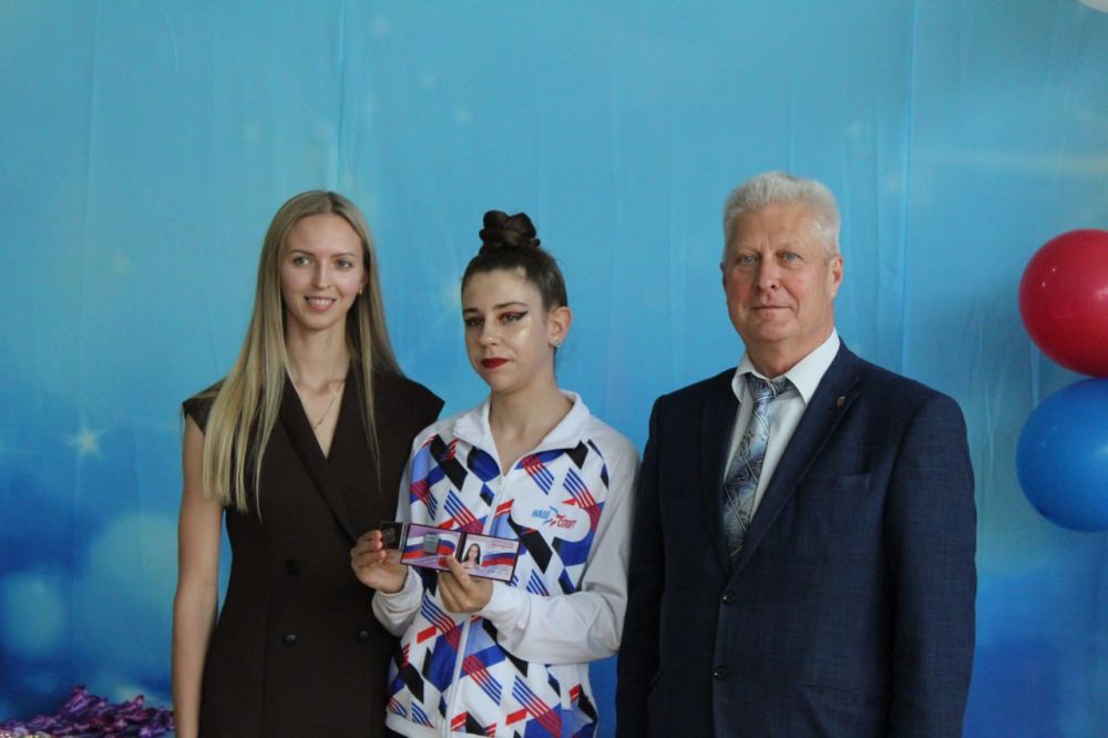 Сергей Козенко: Сегодня в стенах Краснодонской спортивной школы № 1 состоялась торжественная церемония открытия юбилейного турнира по художественной гимнастике, посвященного памяти Героев подпольной организации «Молодая...