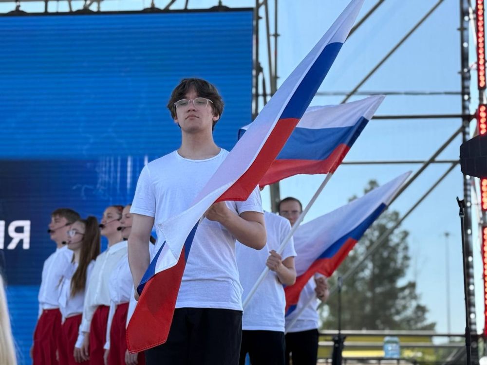 ������� ������: �������, � ���� ������ �����, � ����� ������ �������� ��������� �������� ������