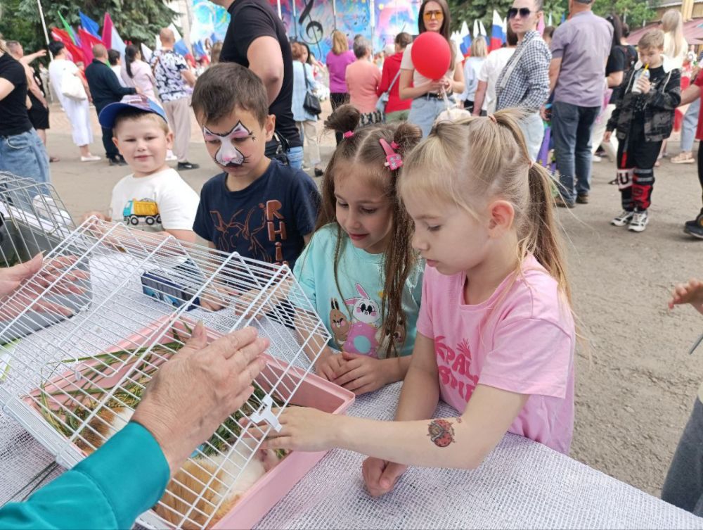 Андрей Рубанцов: В Ровеньках празднуют День защиты детей!