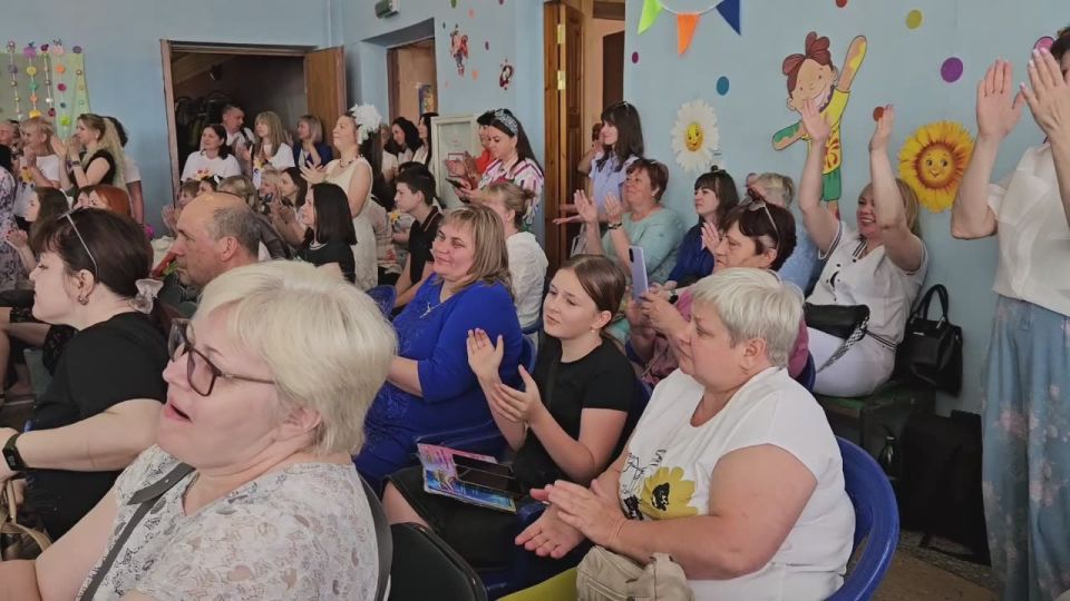 ������ ������������ � 15 ���