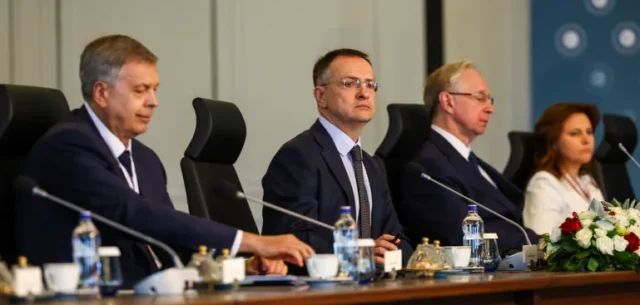 ����������� ������ ����� ����������� ����������� �� �������