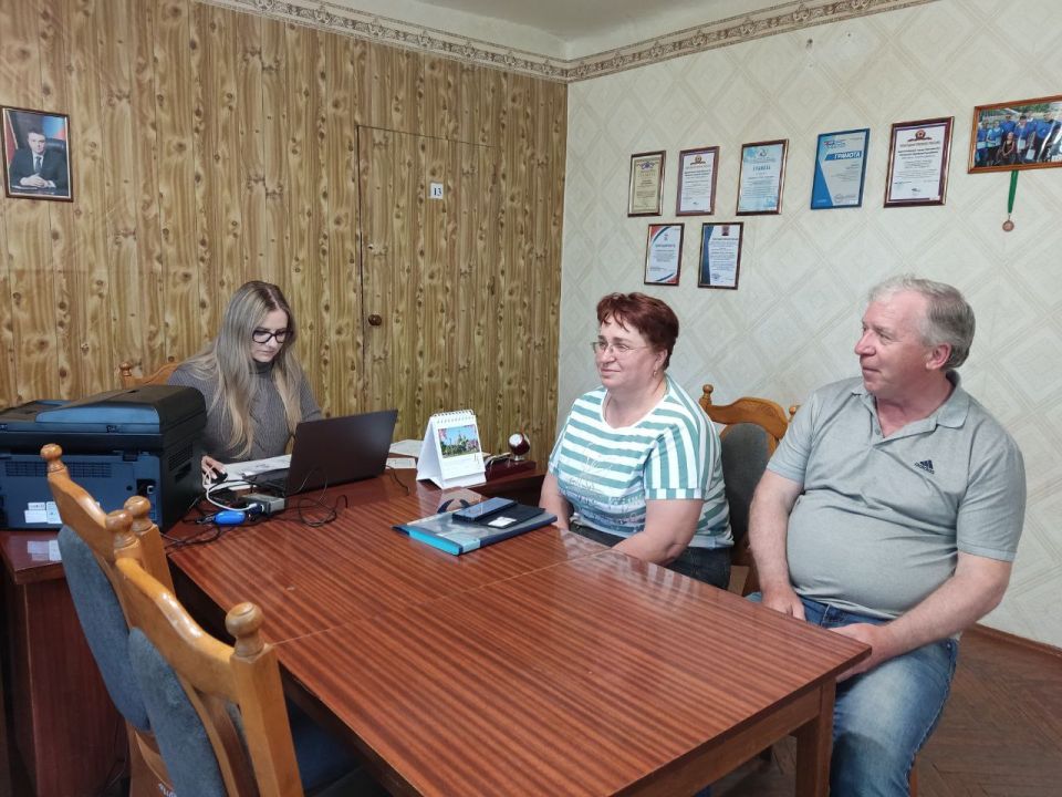 Очередной выездной прием мобильного офиса МФЦ ЛНР состоялся сегодня в отделе жизнеобеспечения г. Вахрушево