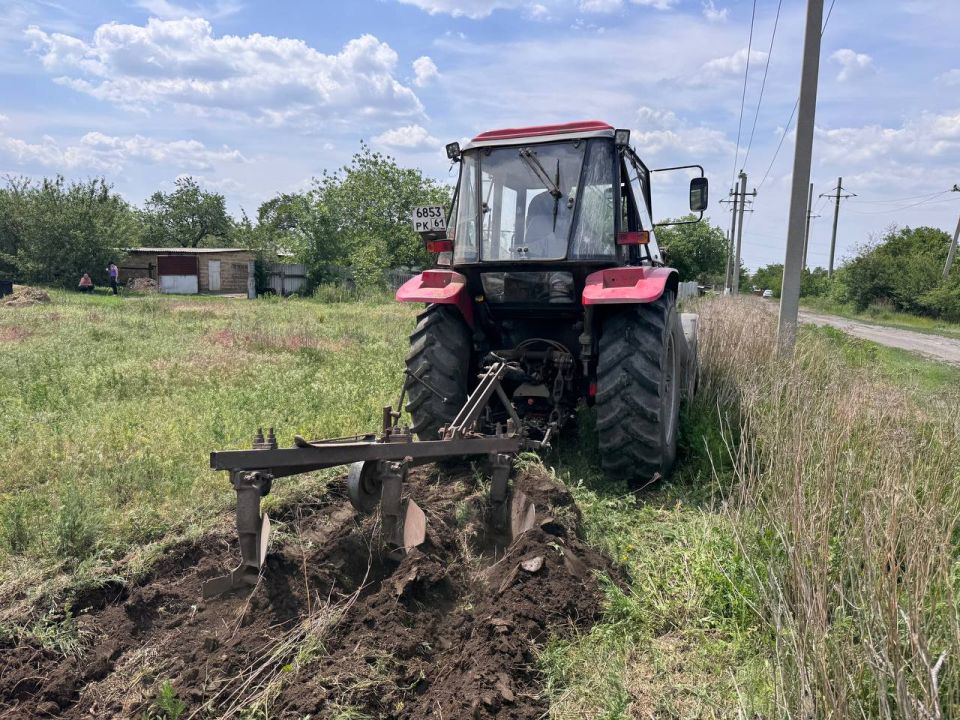 Андрей Рубанцов: В пгт Дзержинский окончены работы по обустройству минерализованных полос в рамках противопожарных мероприятий