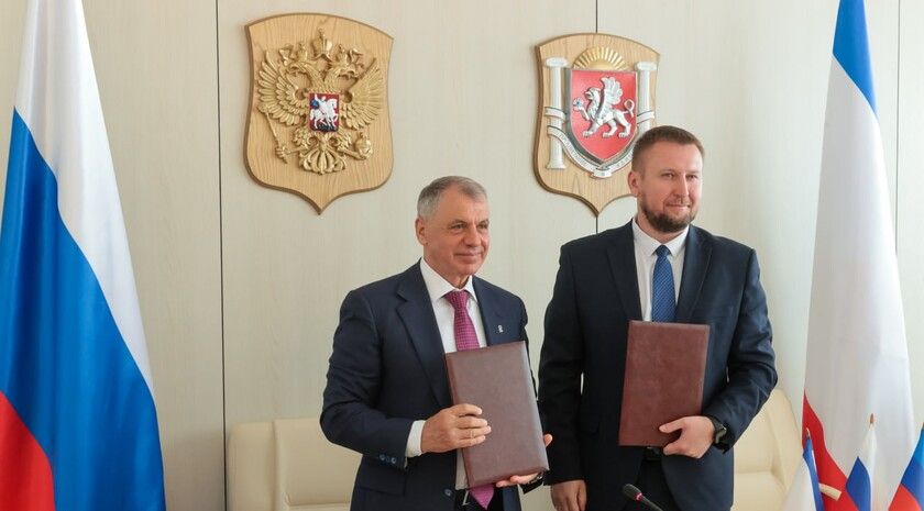 Парламенты ЛНР и Крыма договорились о сотрудничестве