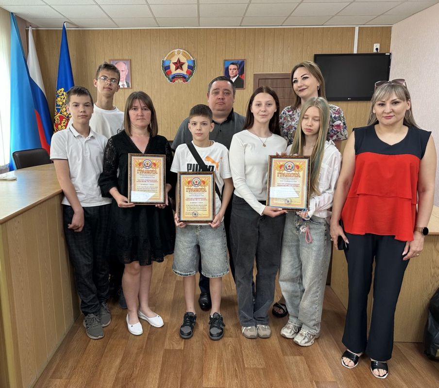 В Ровеньках прошло торжественное награждение самых активных участников Всероссийской акции «БумБатл»