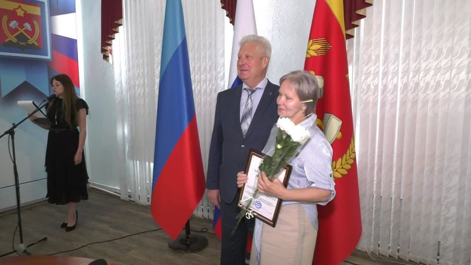 12345678. МЕЖДУ ДОЛГОМ И СЕРДЦЕМ