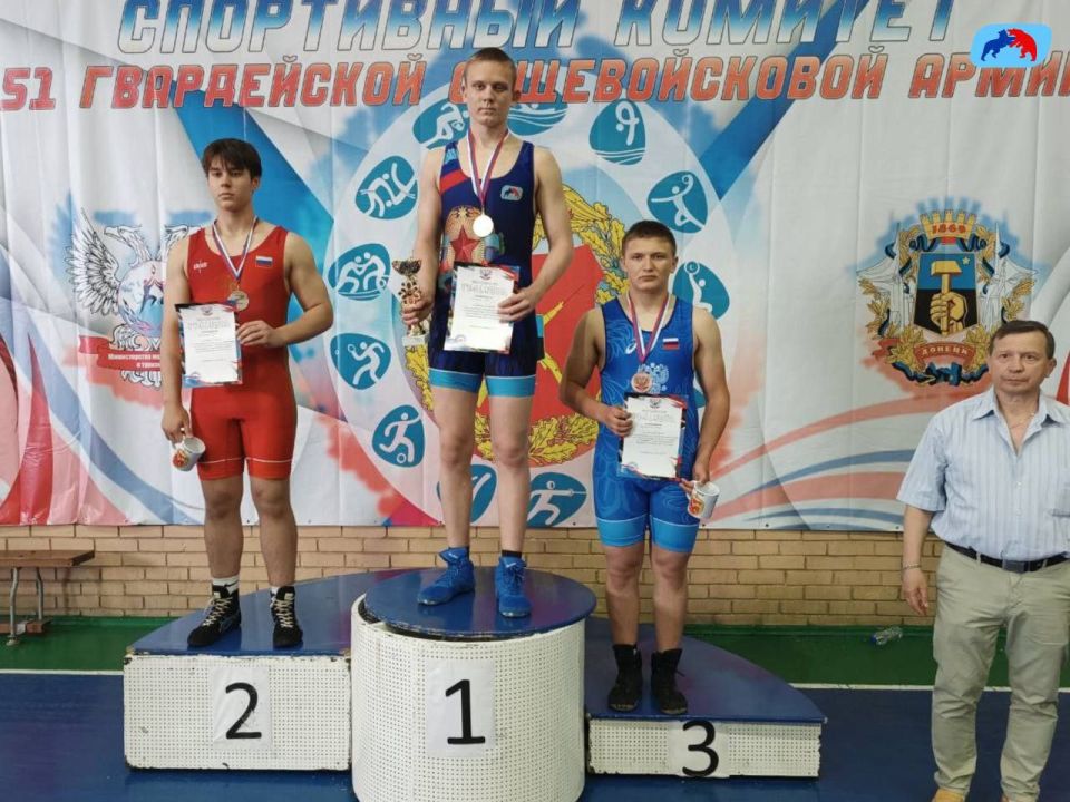 7:0   !.        -   ,    ,   ,  . .      ...