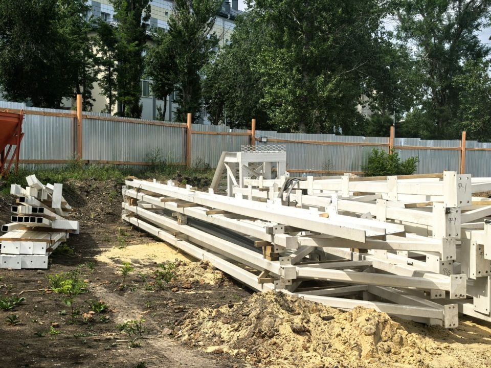 Сергей Козенко: В Краснодон поступила первая партия металлоконструкций из Тюмени для строительства модульного здания подстанции скорой помощи в рамках специального инфраструктурного проекта