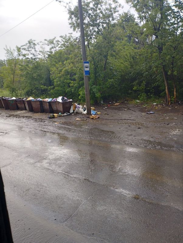 Андрей Рубанцов: Ровеньковские коммунальщики продолжают ликвидировать несанкционированные свалки мусора на территории городского округа