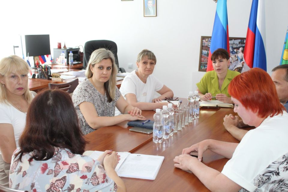 Виктория Кайдалова: В Новопсковском округе поддержали развитие личного подсобного хозяйства по социальному контракту