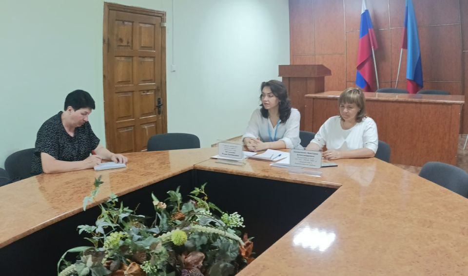 В Краснодоне прошёл семинар с работодателями по вопросам квотирования рабочих мест для инвалидов