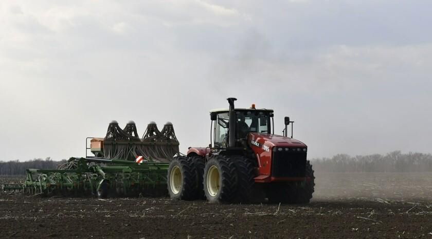 ЛНР планирует с 2025 по 2027 годы предоставить аграриям субсидии на сумму более пяти млрд руб