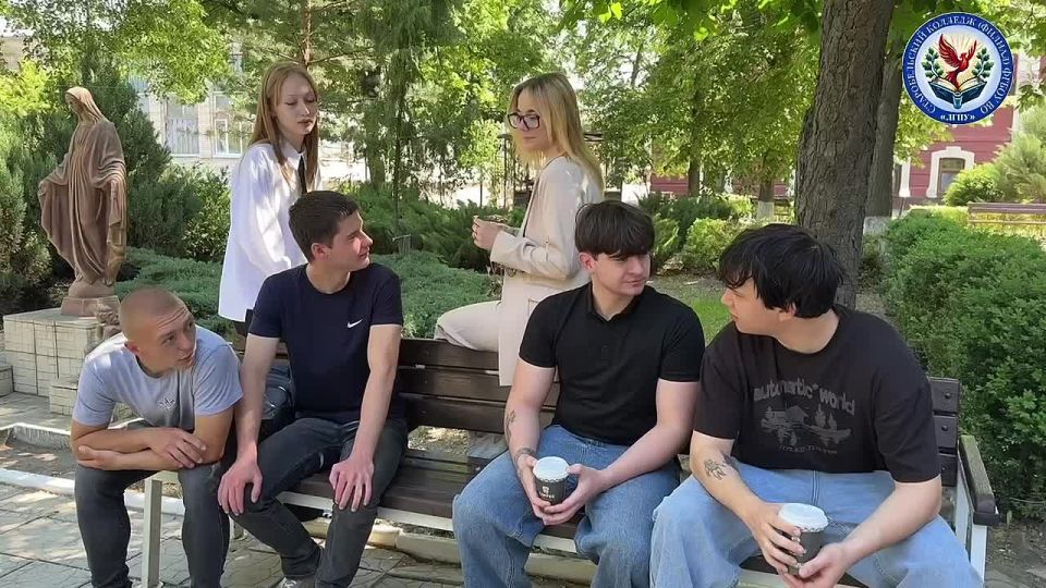 Друзья, запускаем новую рубрику — «Твой Путь в Профессию»! Теперь вы сможете узнавать больше о специальностях и учебных заведениях нашего округа, чтобы сделать осознанный выбор своего будущего