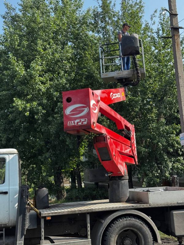 Андрей Рубанцов: В городском округе город Ровеньки продолжаются работы по ремонту и содержанию сетей наружного освещения