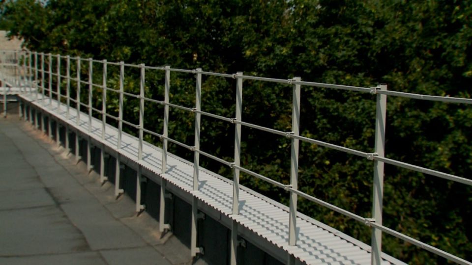 Капитальный ремонт кровли по адресу г. Молодогвардейск, ул. Земнухова, 1А, закончен