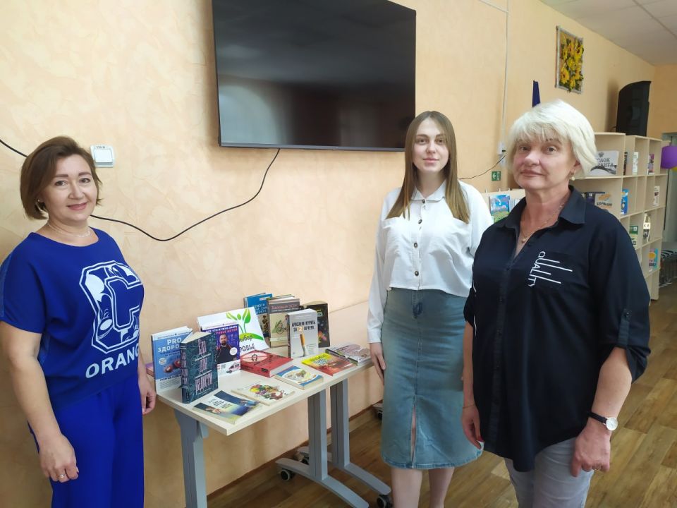 11 июня в «Галактике знаний» Краснолучской центральной городской библиотеки прошла познавательная беседа с молодёжью «Подари себе здоровье»