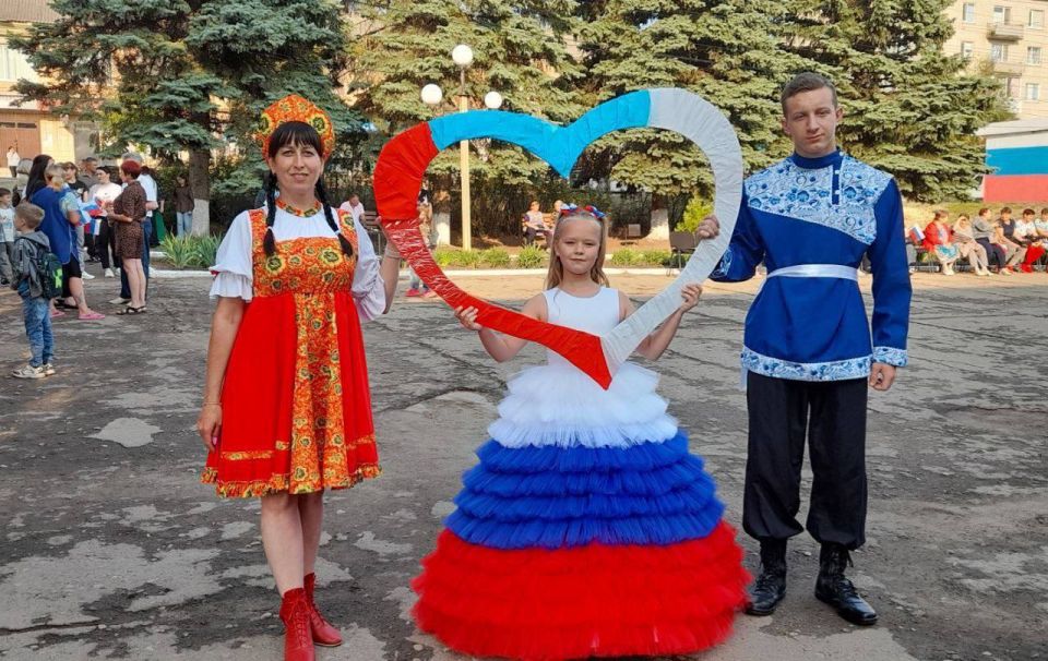 Праздничный концерт ко Дню России