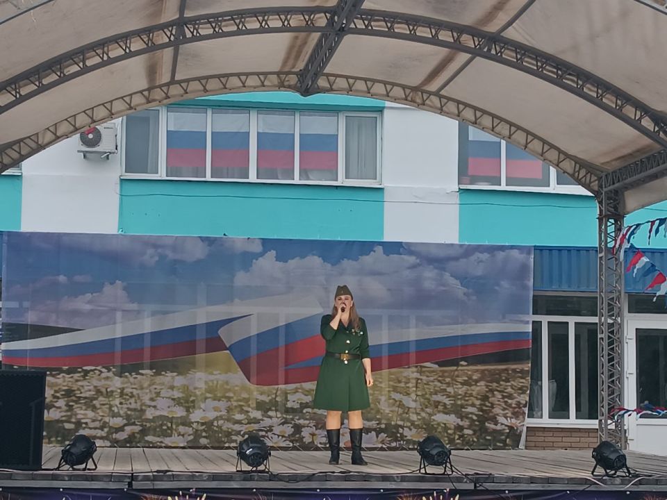 Праздничная программа в Суходольске