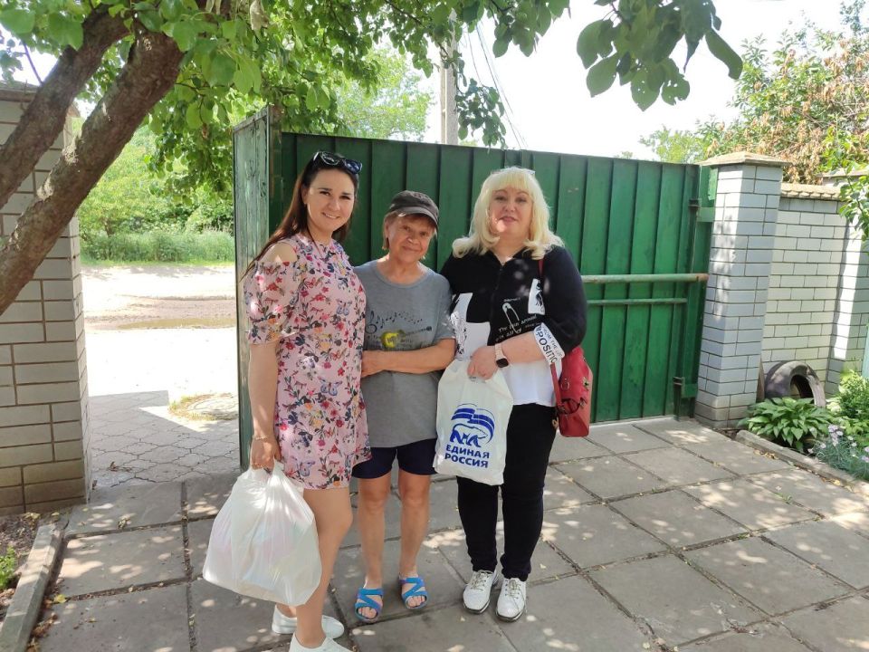 Единороссы проведали семьи участников СВО