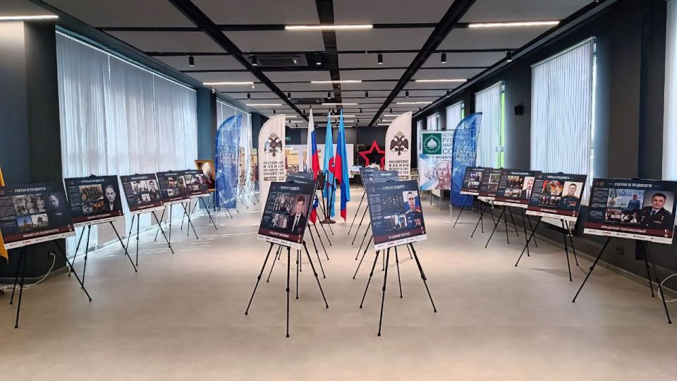            &quot;  :   -  &quot;