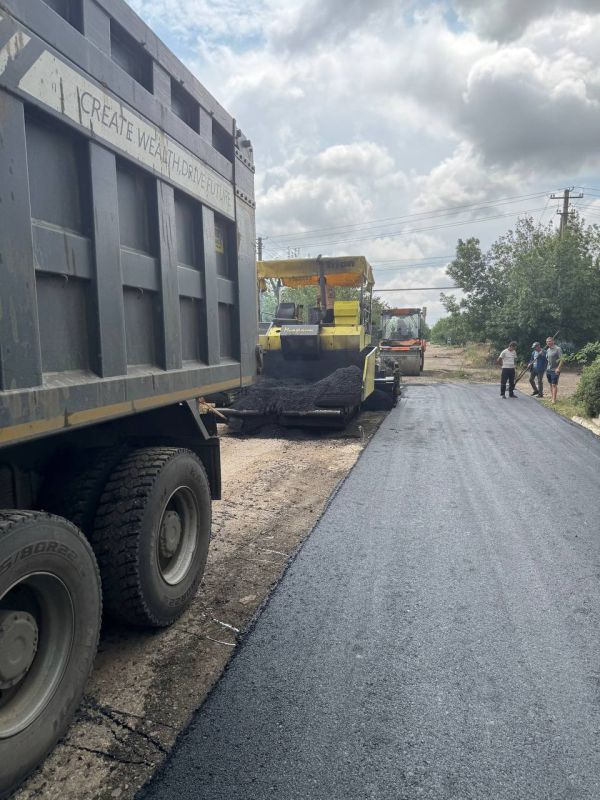 Сергей Козенко: В поселке Хрящеватое продолжается ремонт дорожного покрытия