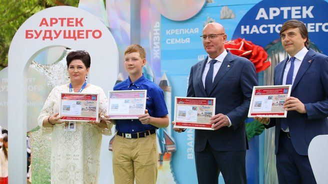 ������� ����������: ��������� ��������� ����� ������ ������ � ����� ������� ������ � ����� ������ � � �������