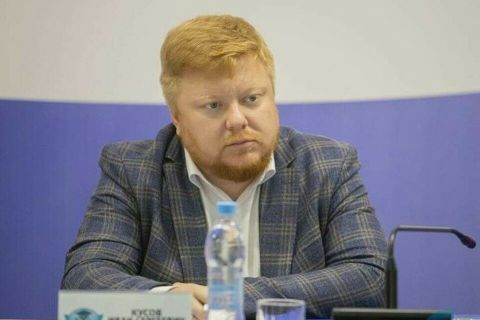 Иван Кусов: Стало известно, что вчера в Кременной в результате варварского удара дронов ВСУ по жилому массиву погибли двое школьников, 16 и 17 лет