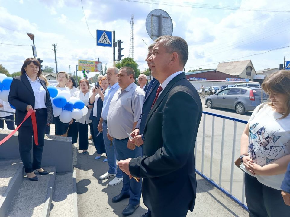 В Ровеньках «ЭнергосбытЛуганск» открыл современный центр обслуживания клиентов