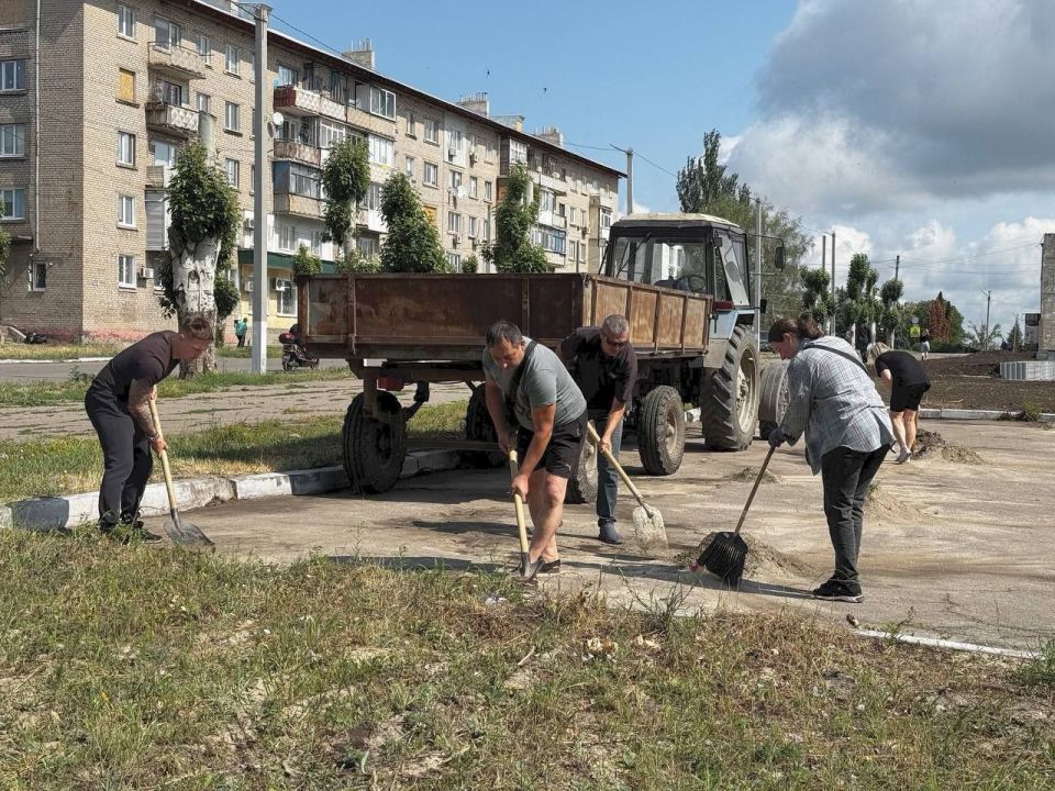 Сергей Колягин: Сегодня, перед предстоящим фестивалем выполнения нормативов комплекса «Готов к труду и обороне», представители трудовых коллективов города Первомайска из числа сотрудников администрации городского округа...