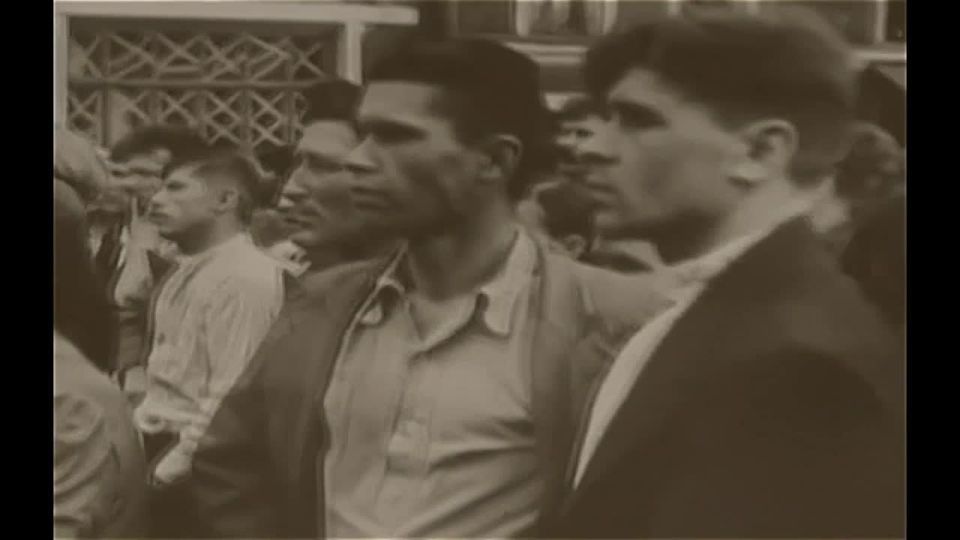 ВОПРОС-ОТВЕТ. Почему Всероссийская акция минута молчания пройдет не в 4 утра 22 июня, а в 12.15 по московскому времени? Именно в 12.15 22 июня 1941 года в эфир вышло обращение Советского правительства к народу, и страна...