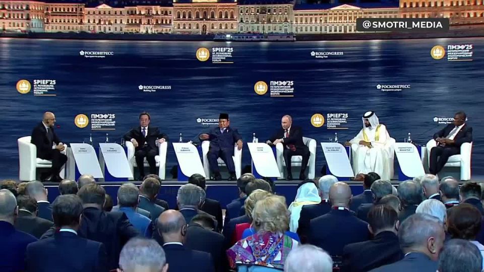 Мы имели пять волн расширения НАТО на восток, несмотря на все наши призывы этого не делать — Путин