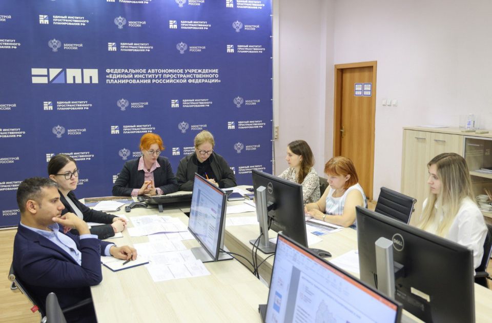 Эксперты ЕИПП РФ обсудили с Народным советом депутатов Луганской Народной Республики территориальное планирование региона