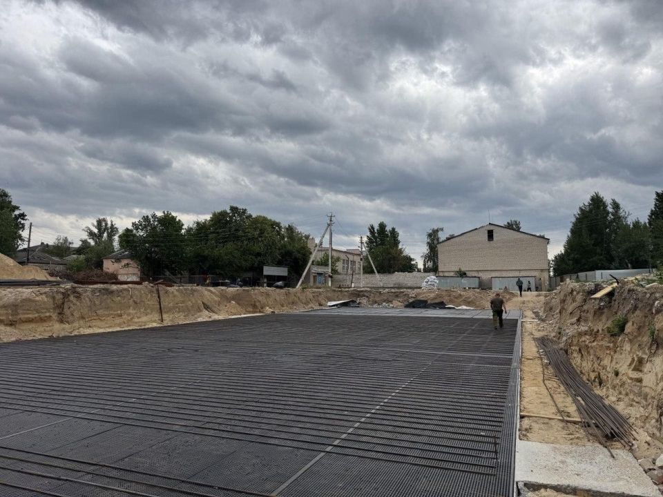 Владимир Чернев: В Старобельске продолжаются работы по строительству нового многоквартирного дома