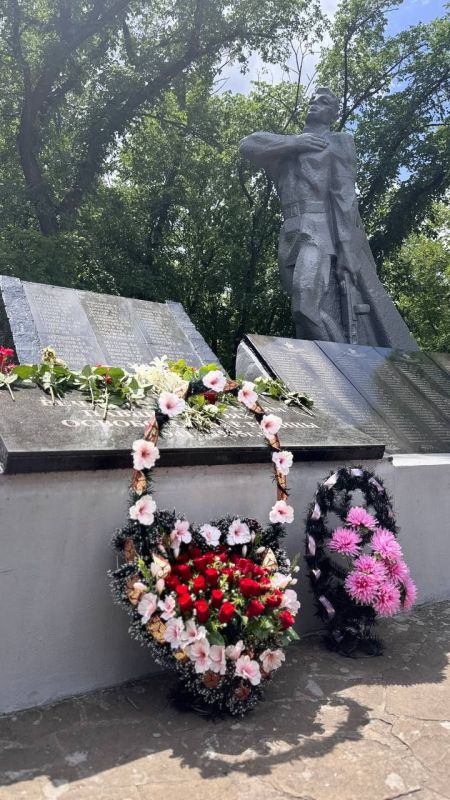 Андрей Рубанцов: Ровеньки помнят каждого советского и российского солдата, каждого воина-освободителя, которые отдали свои жизни в борьбе за Мир!