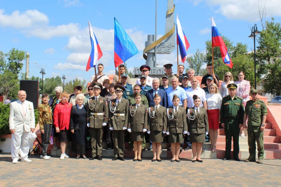 Сергей Козенко: Сегодня в Краснодоне, в День памяти и скорби, состоялся торжественный митинг, посвященный началу Великой Отечественной войны