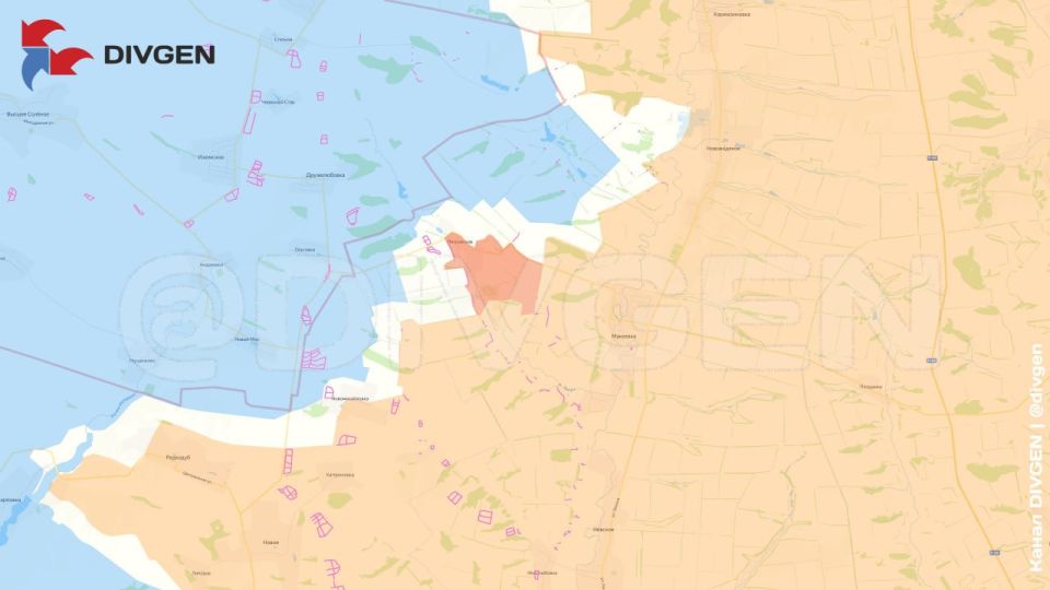 Последние изменения линии фронта на картах отобразил канал "DivGen":