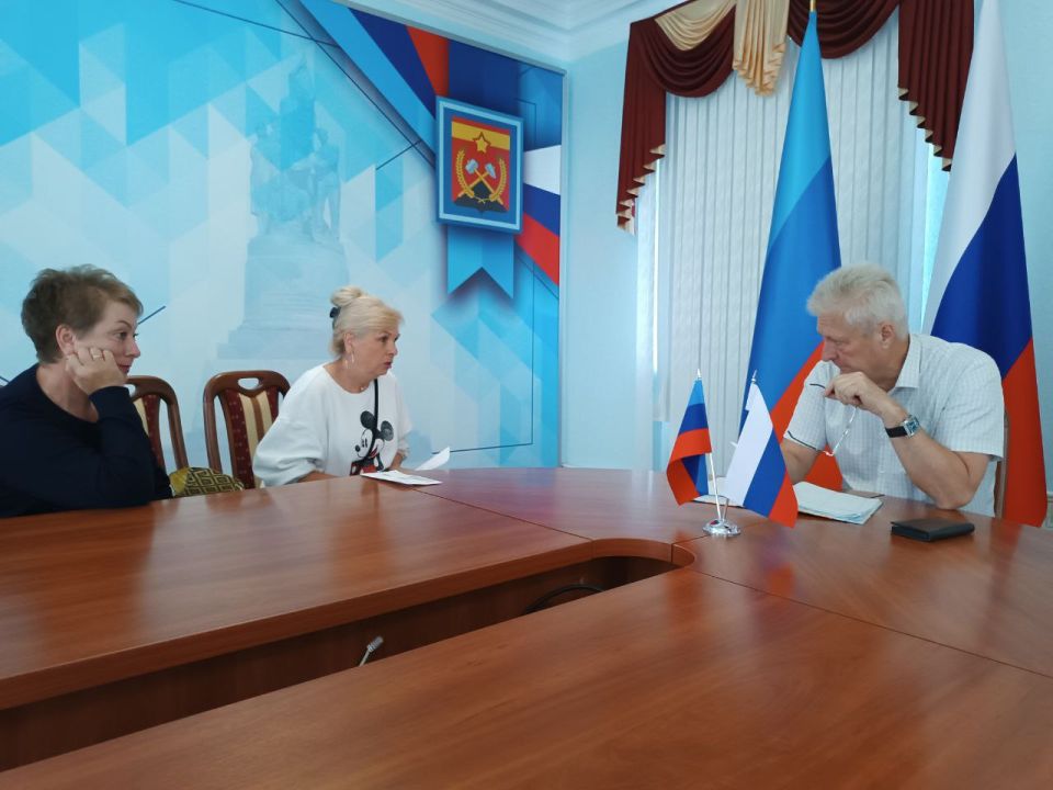 Сергей Козенко: Сегодня в соответствии с утвержденным графиком провел личный прием граждан