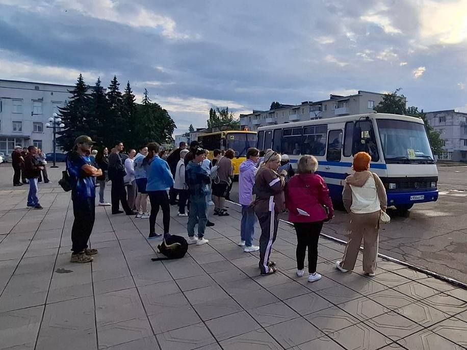 Сергей Колягин: Сегодня утром вторая группа детей из нашего городского округа отправилась на оздоровление в Калужскую область