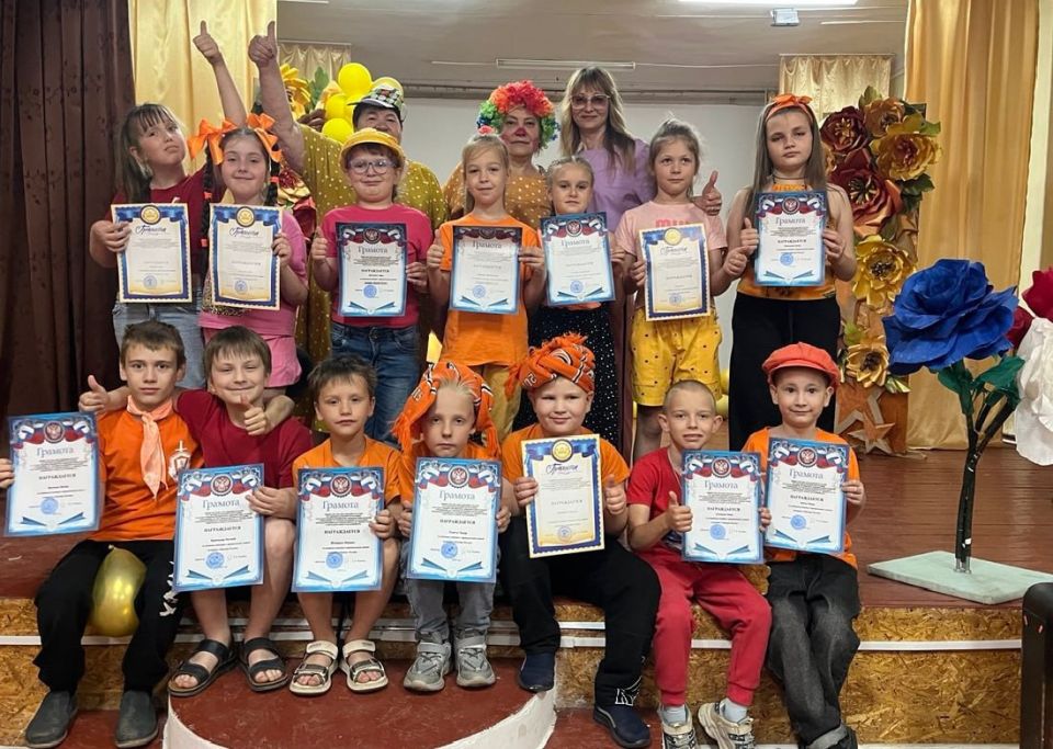 Пришкольные детские площадки завершили свою работу