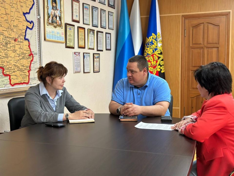 Городской округ город Ровеньки с рабочим визитом посетил Министр экономического развития Луганской Народной Республики