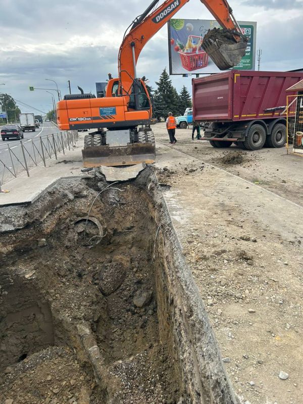 Сергей Козенко: На территории Краснодонского муниципального округа продолжает работу аварийная бригада шефа-региона компании ООО «ТюменьБурСтрой»