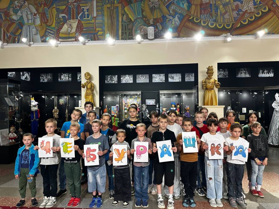 Гуманитарная дружба строит мосты