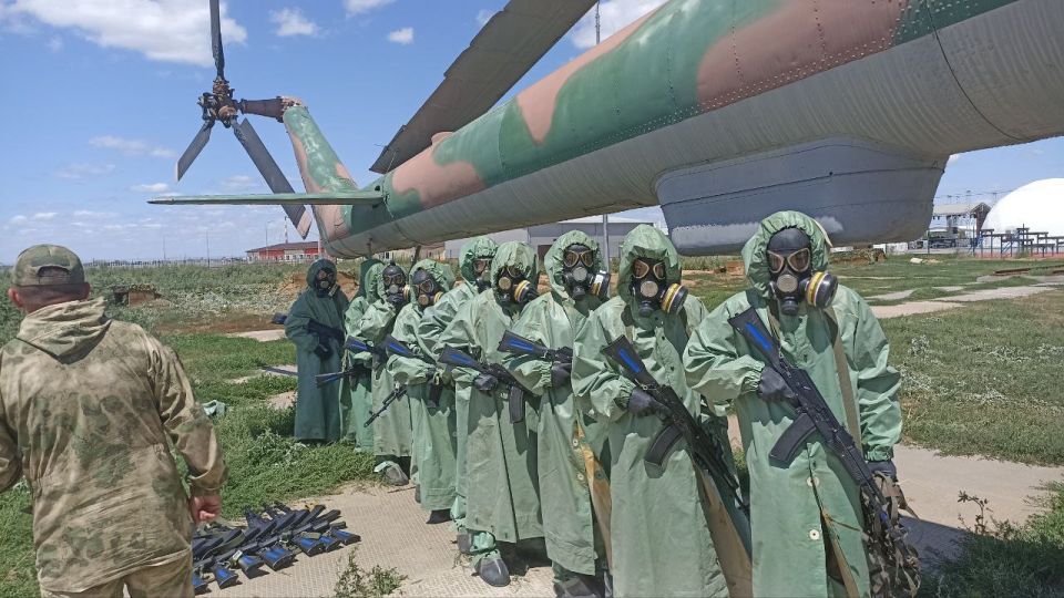 Андрей Рубанцов: Команда «ЧиС» Ясеновской гимназии им.Ю.В.Стеценко приехала с победой из состязаний Всероссийской военно-патриотической игры «Зарница 2.0» в Волгоградской области