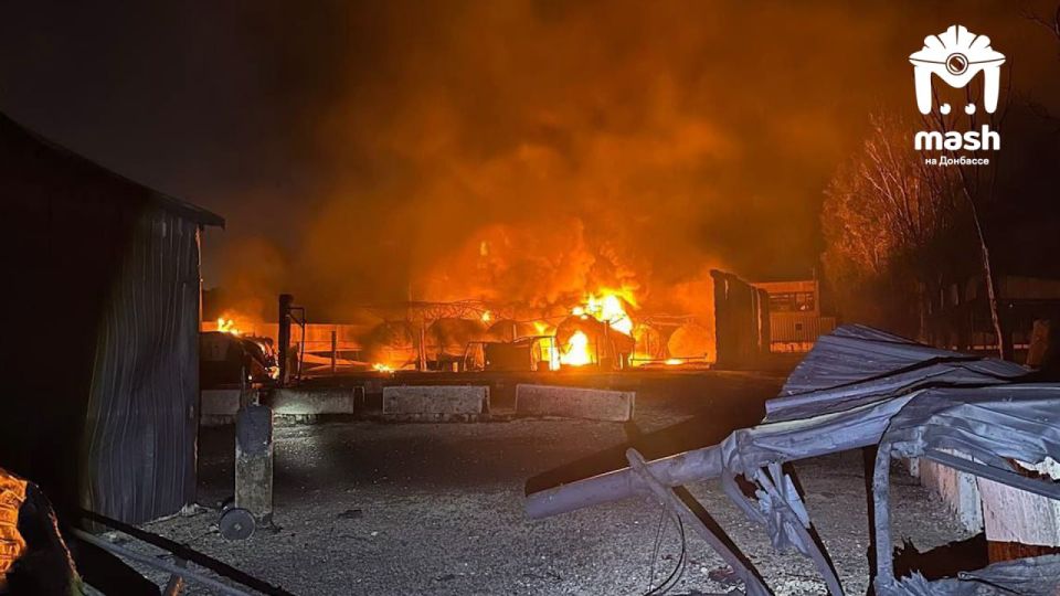 Последствия массовой атаки БПЛА ВСУ в Луганске: