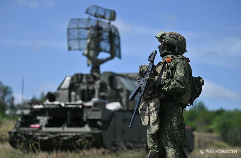 , 1 :      Storm Shadow