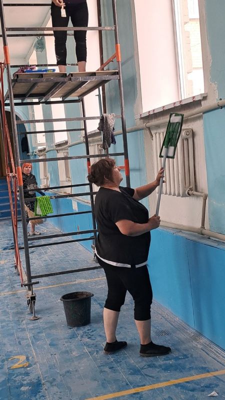 Андрей Рубанцов: Образовательные учреждения городского округа продолжают подготовку к новому учебному году