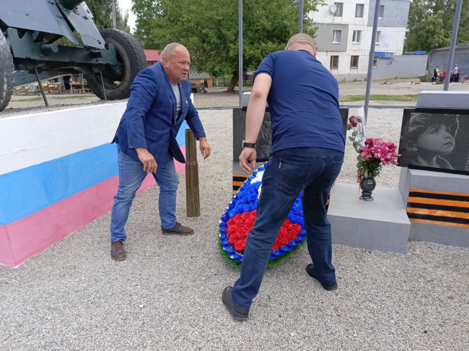 В день освобождения Лисичанска почтили память погибших военнослужащих